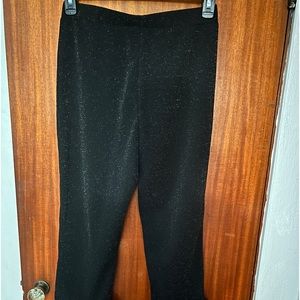 Ruffle hem capri pants